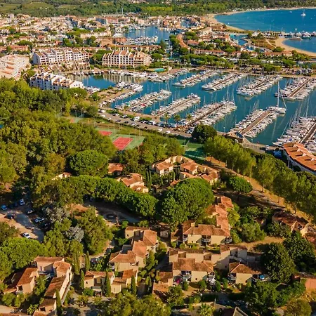 Ξενοδοχείο Marina Club